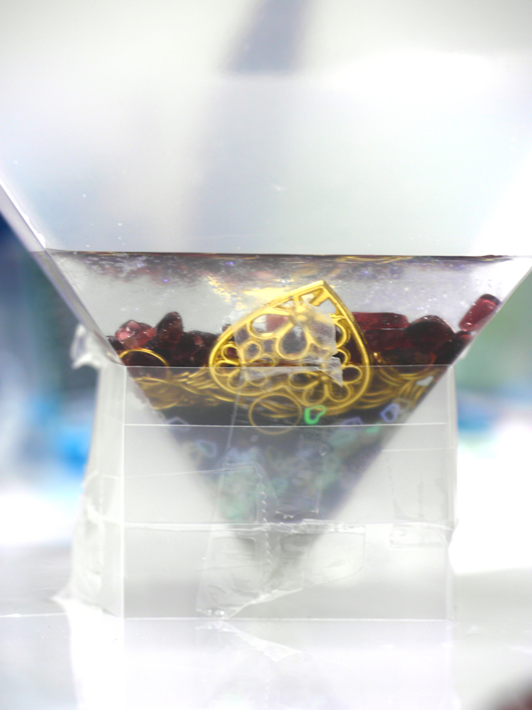 �I���S�i�C�g