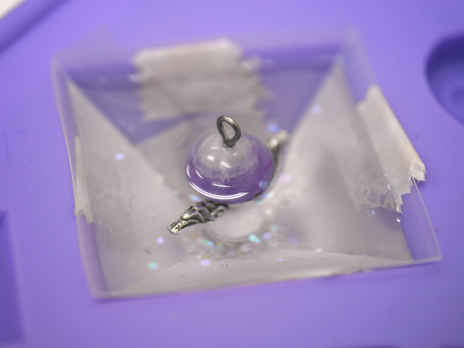 �I���S�i�C�g