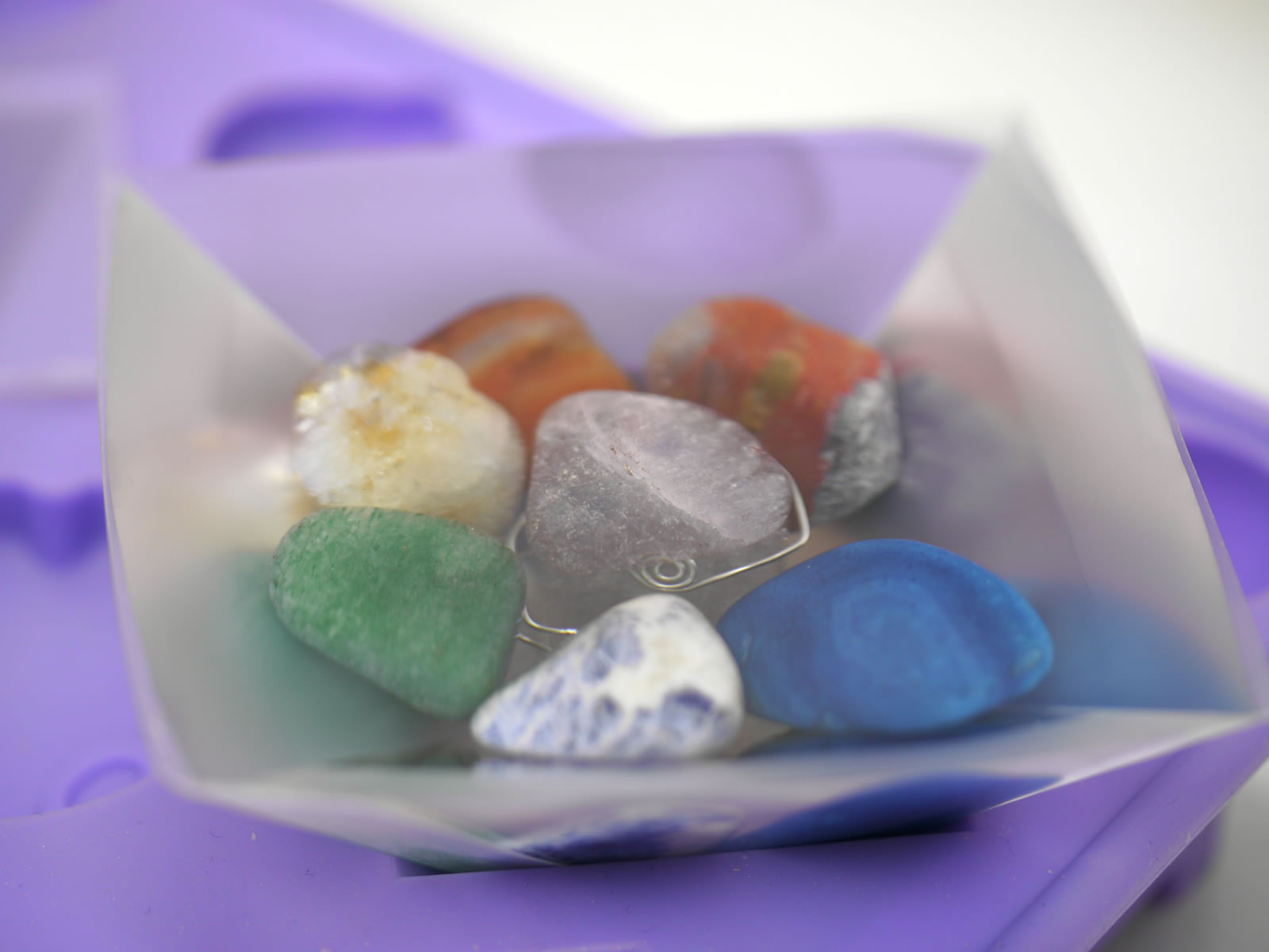 �I���S�i�C�g