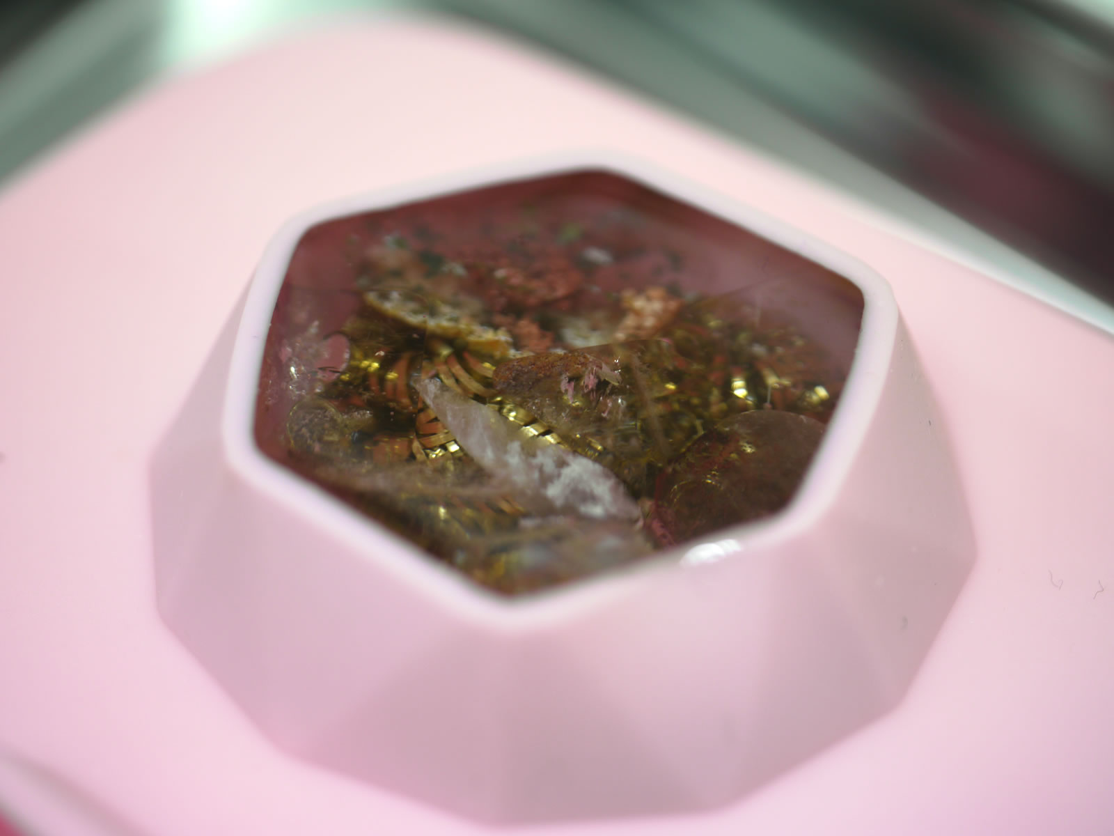 �I���S�i�C�g