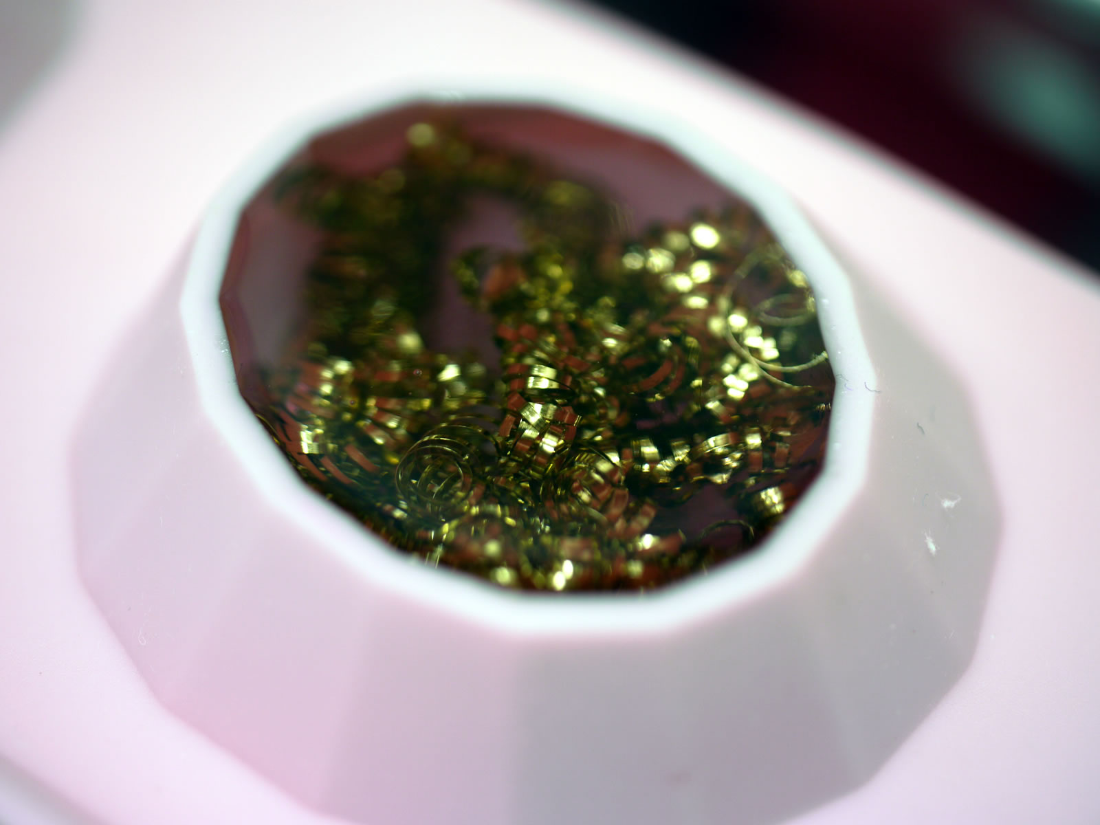 �I���S�i�C�g