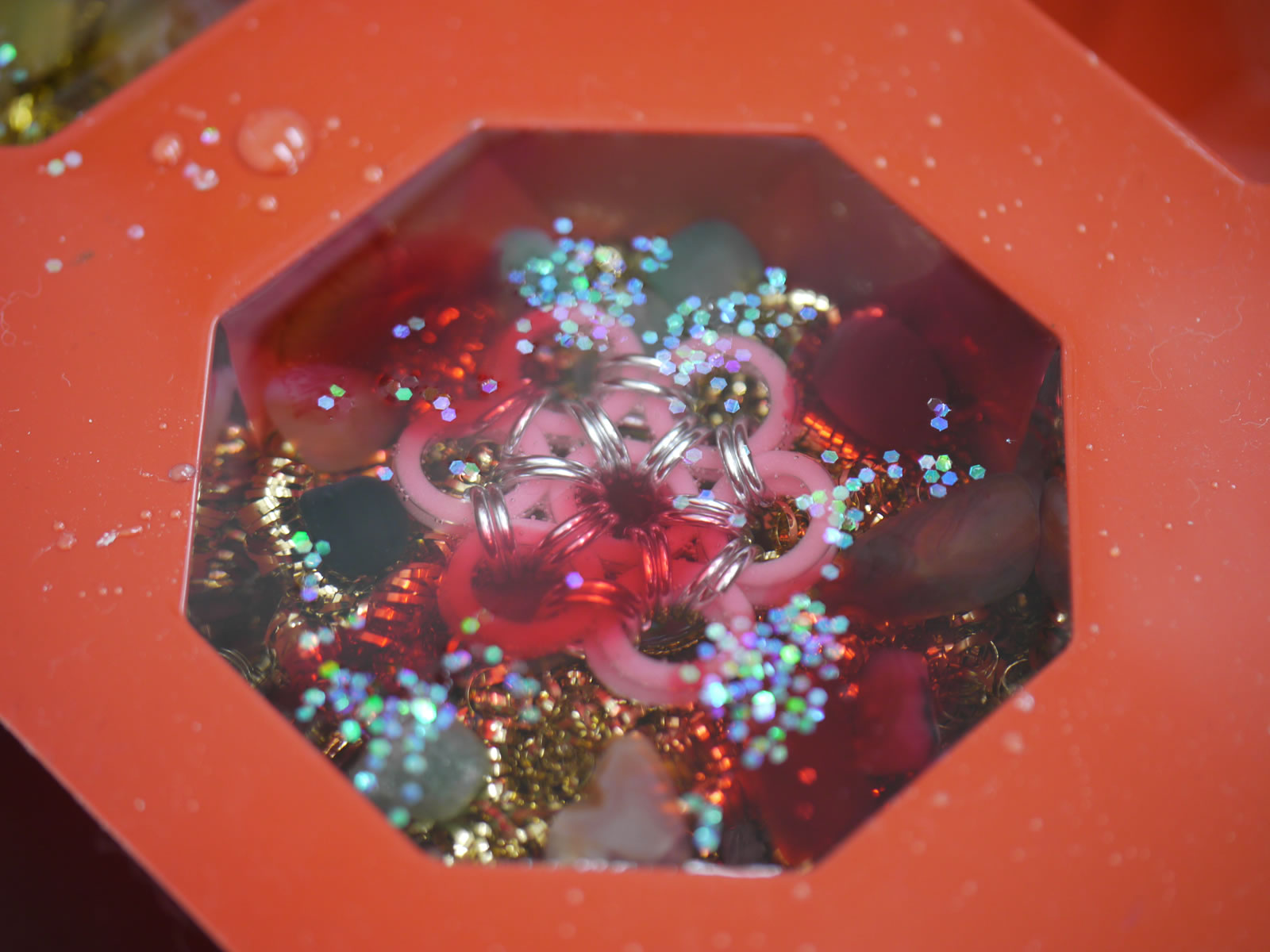 �I���S�i�C�g