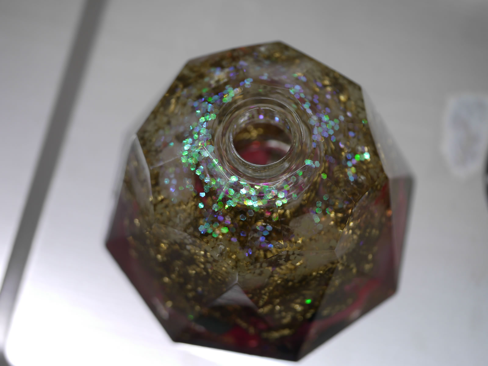 �I���S�i�C�g