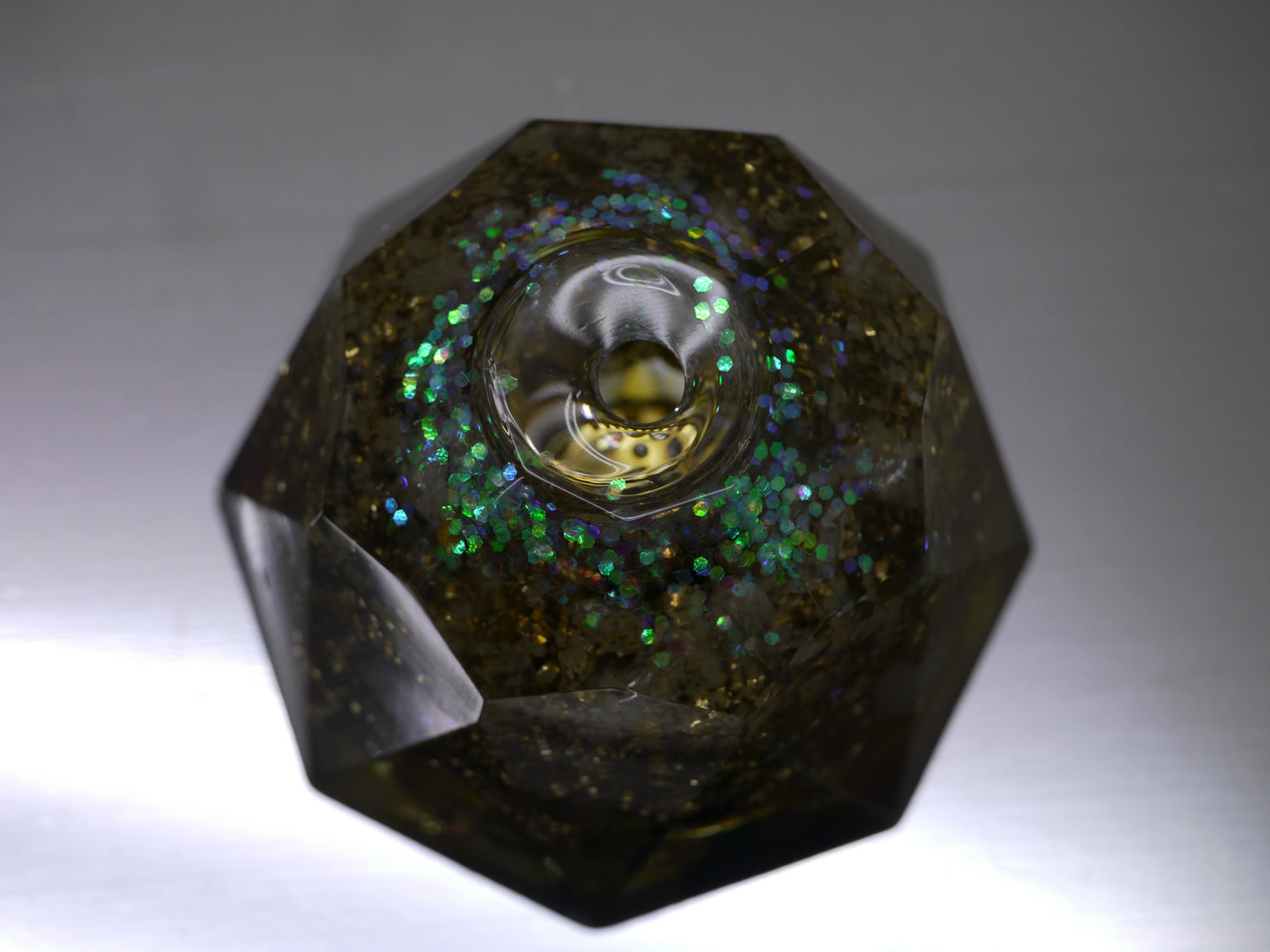 �I���S�i�C�g