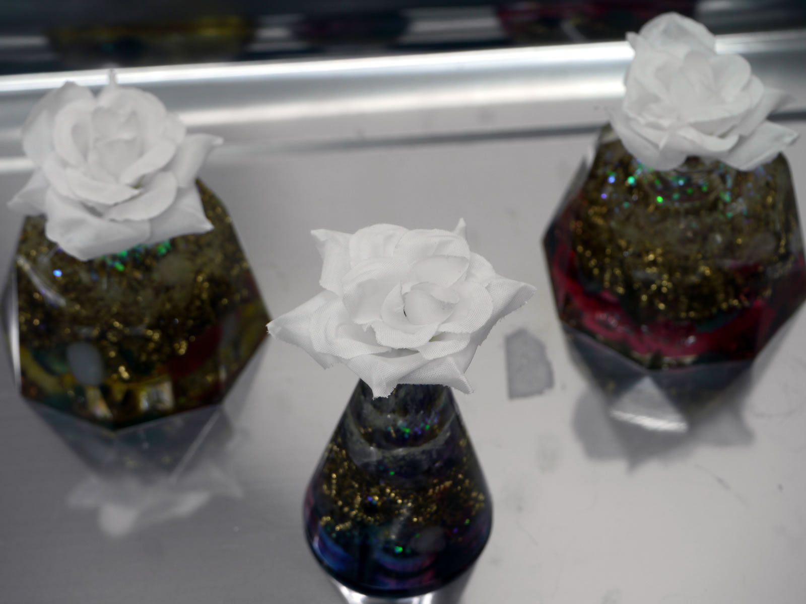 �I���S�i�C�g