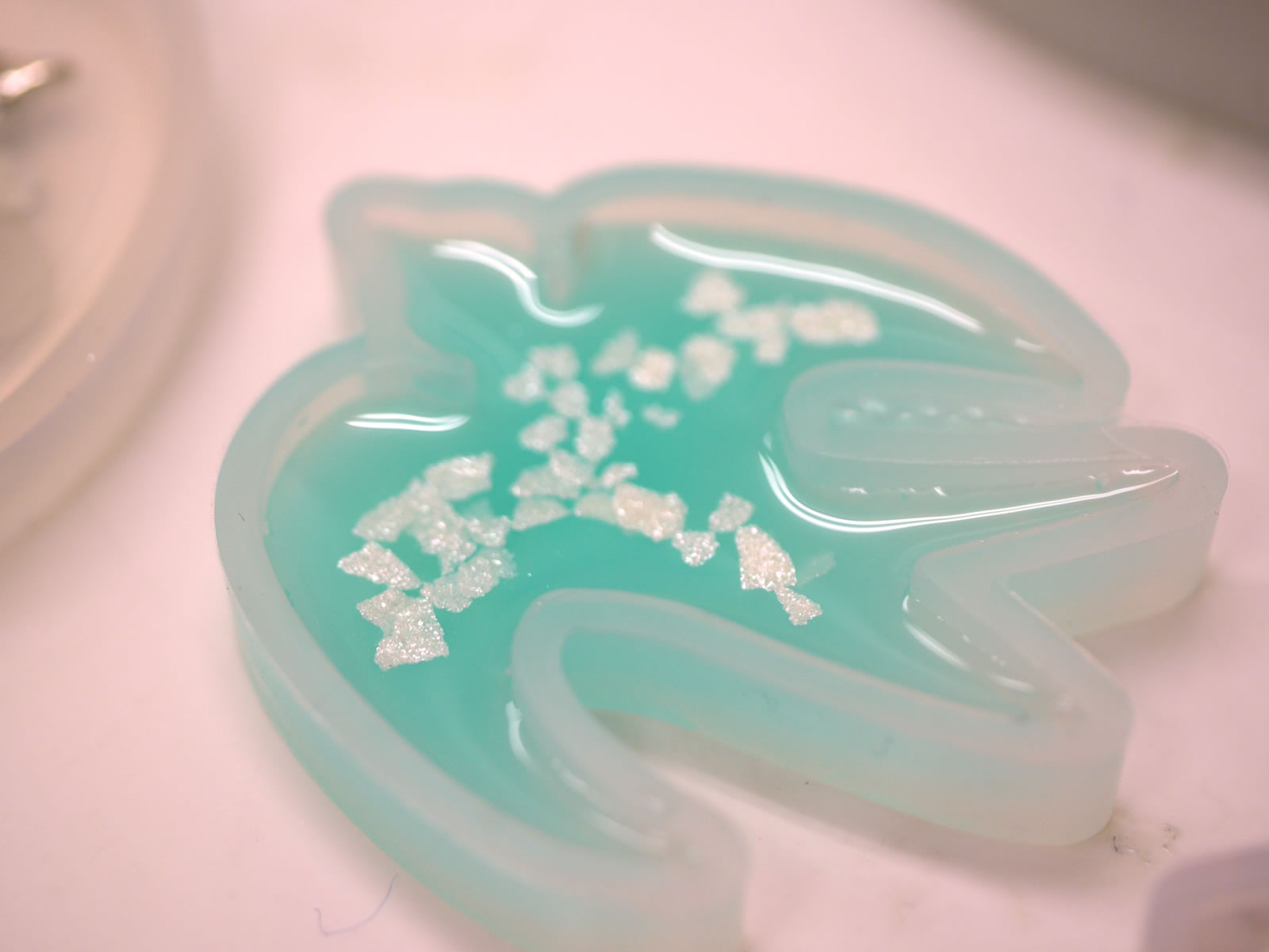 �I���S�i�C�g