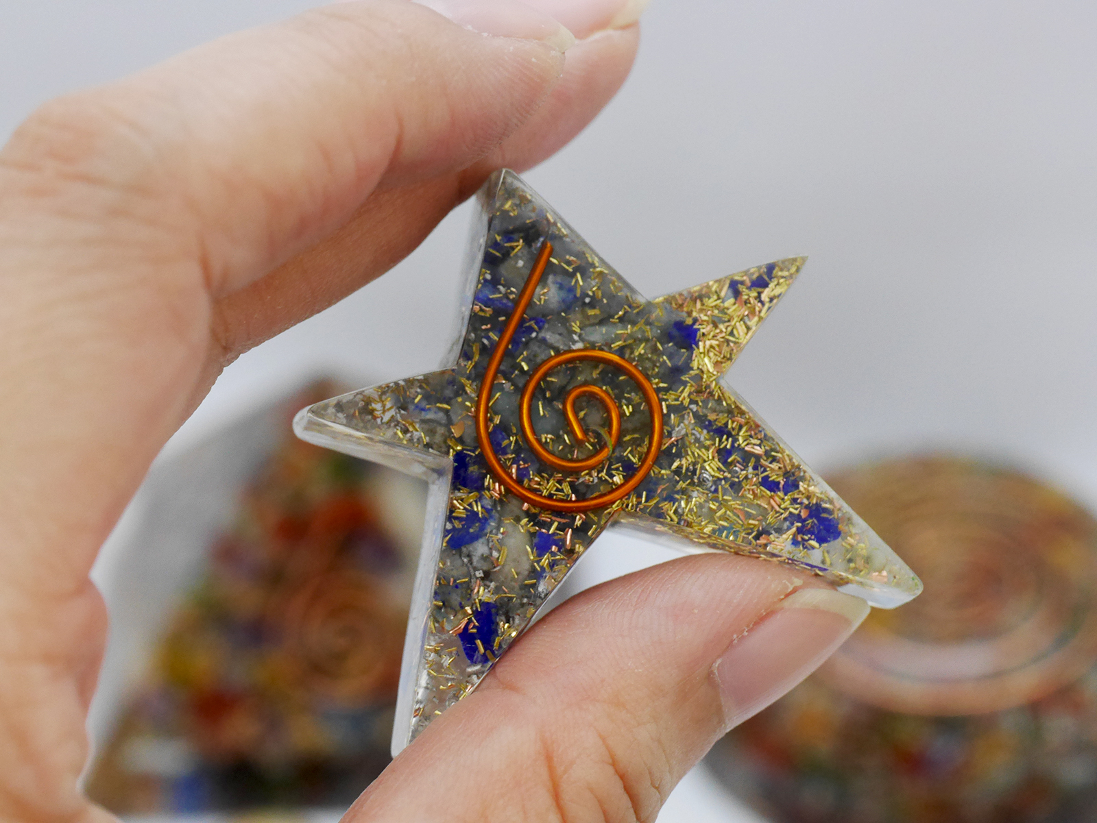 �I���S�i�C�g