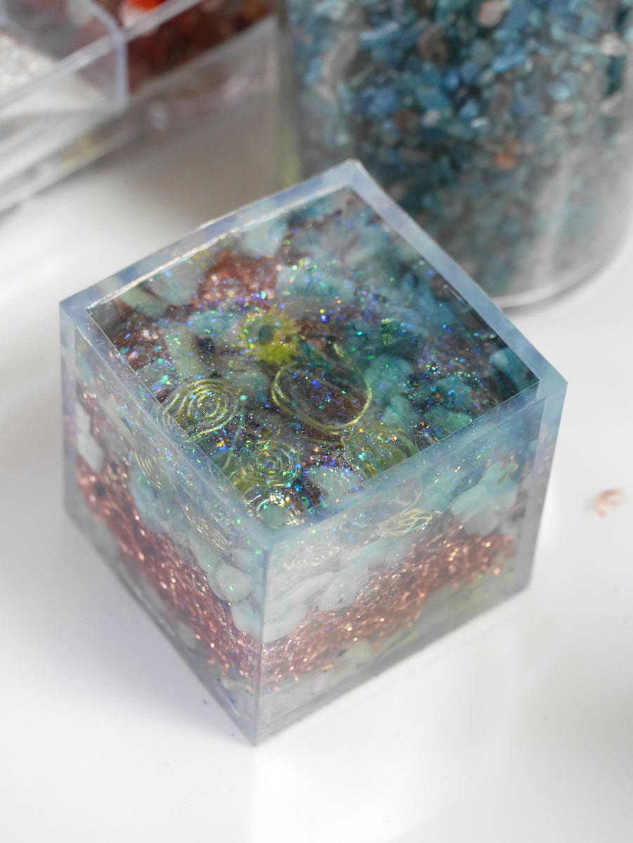 �I���S�i�C�g