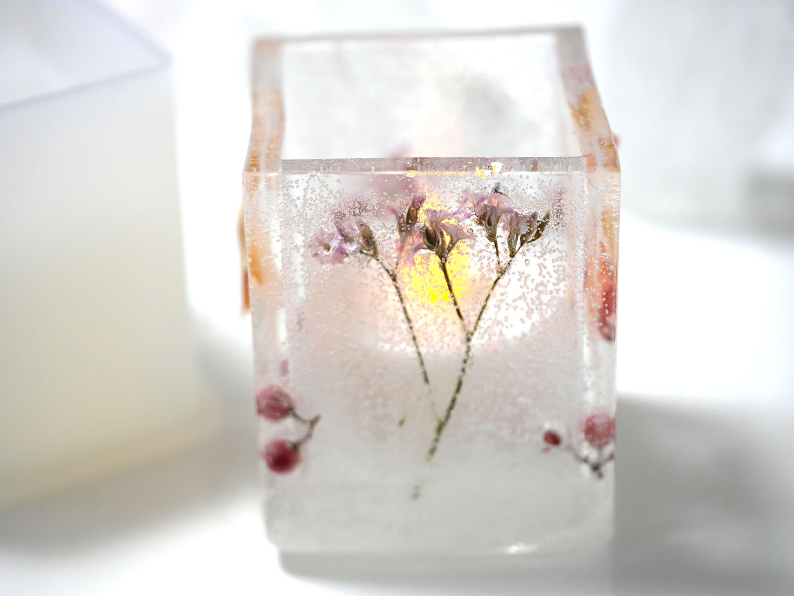 �V���R�����[���h