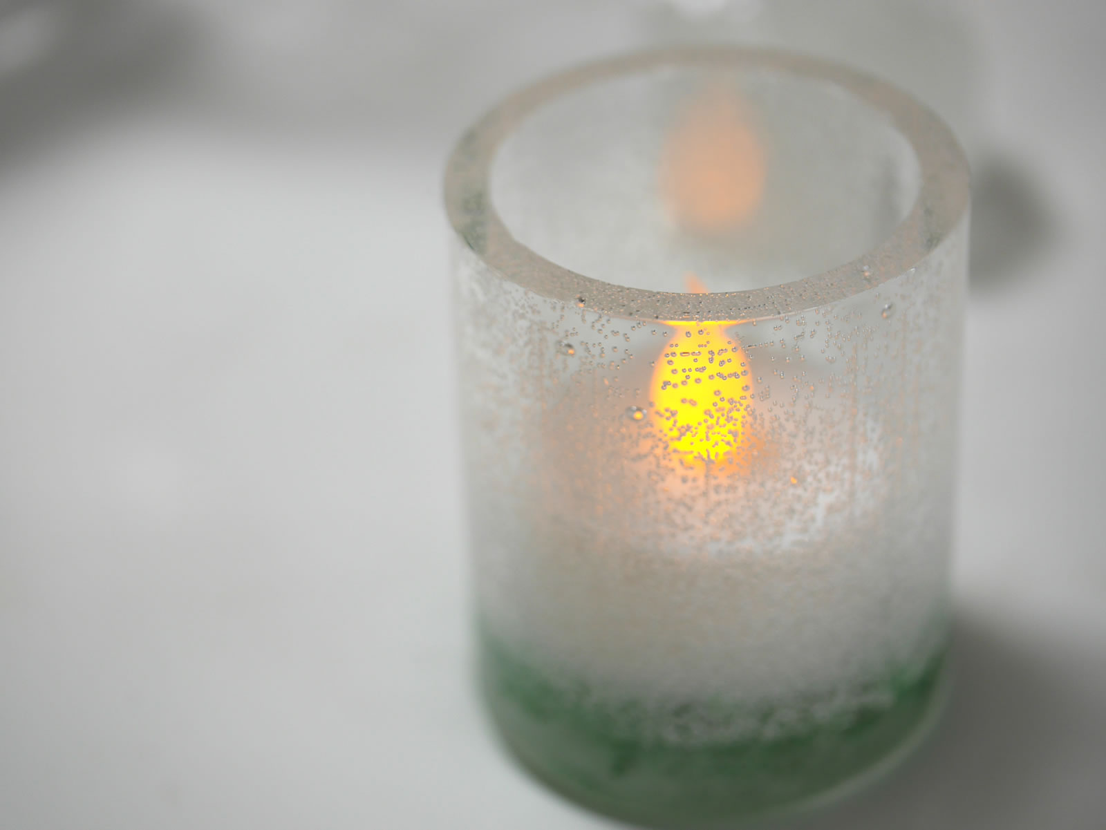 �V���R�����[���h